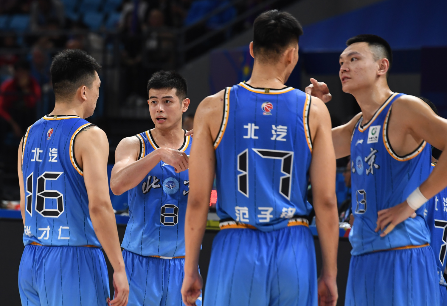 北京首钢发布备战花絮，赛后完成体检，国王杯任务艰巨，赛程密集仍需轮换