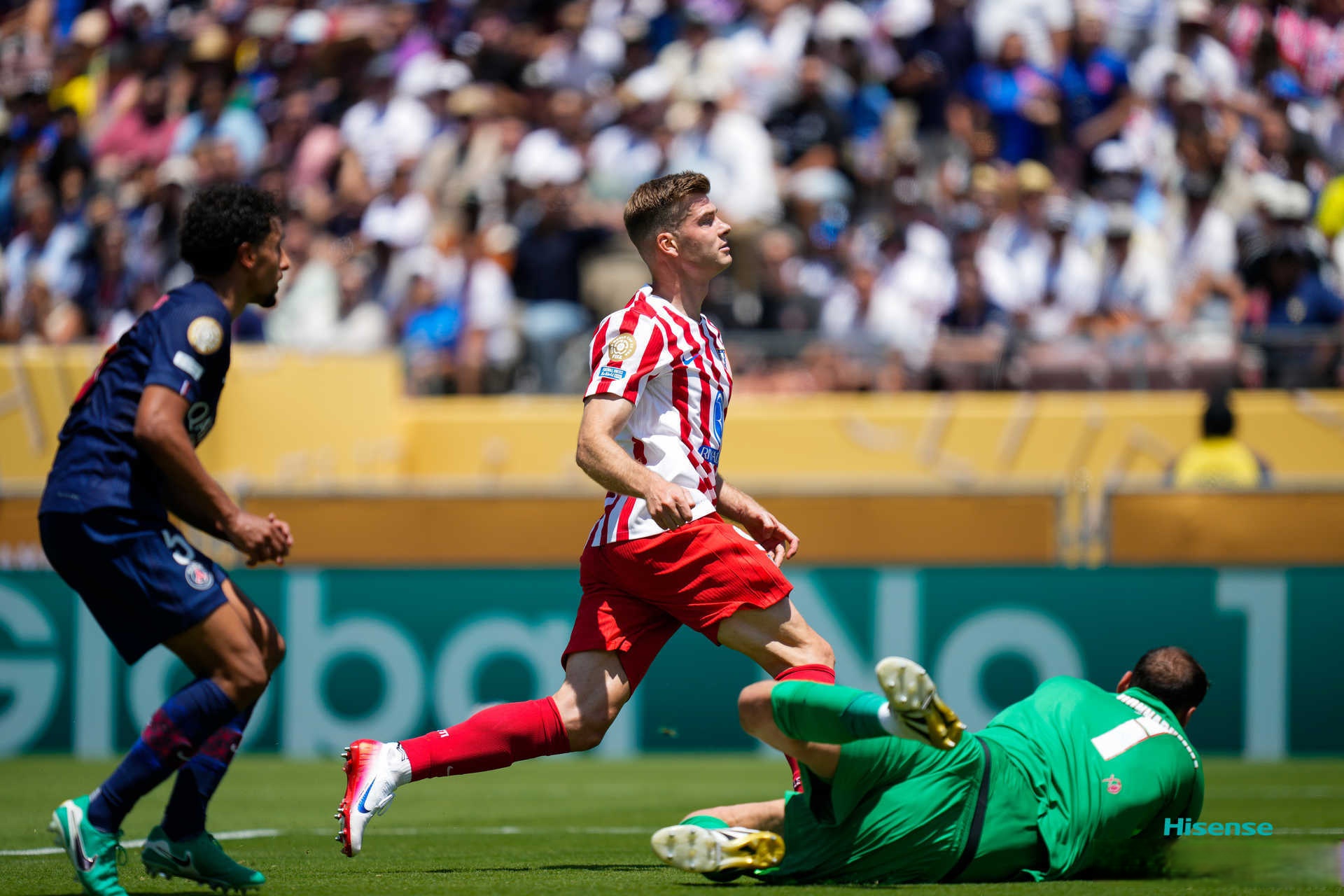 冲刺阶段阿斯顿维拉官宣签约——法甲节点到来；球迷炸锅；数据趋势出现新变化的简单介绍-开云中国